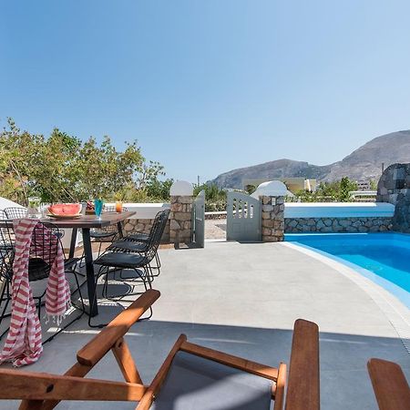 Secret Earth Villas - Santorini Kamári Dış mekan fotoğraf